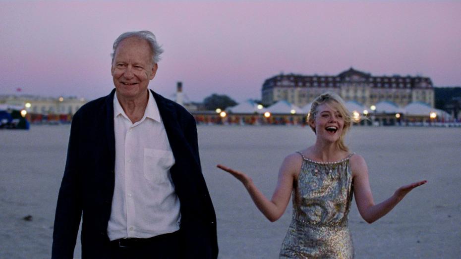 Stellan Skarsgård a americká herečka Elle Fanning