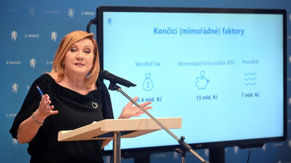 Ministryně financí Alena Schillerová (ANO) na tiskové konferenci k představení výsledků hospodaření státního rozpočtu za rok 2025 a strategii dluhového financování pro rok 2026